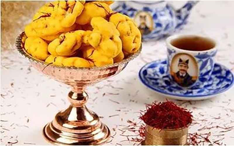 طرز تهیه نقل خانگی زعفرانی